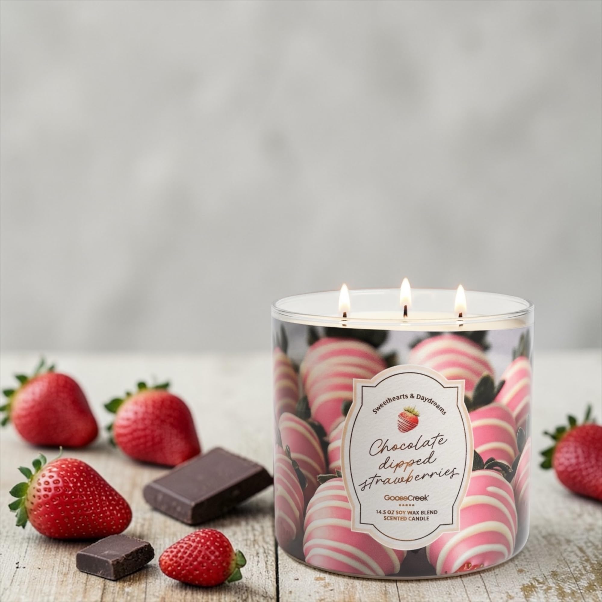 Chocolate Dipped Strawberries Scented Candle, 3-Wick, Soy Wax Blend, 14.5 oz, Sweethearts & Daydreams
