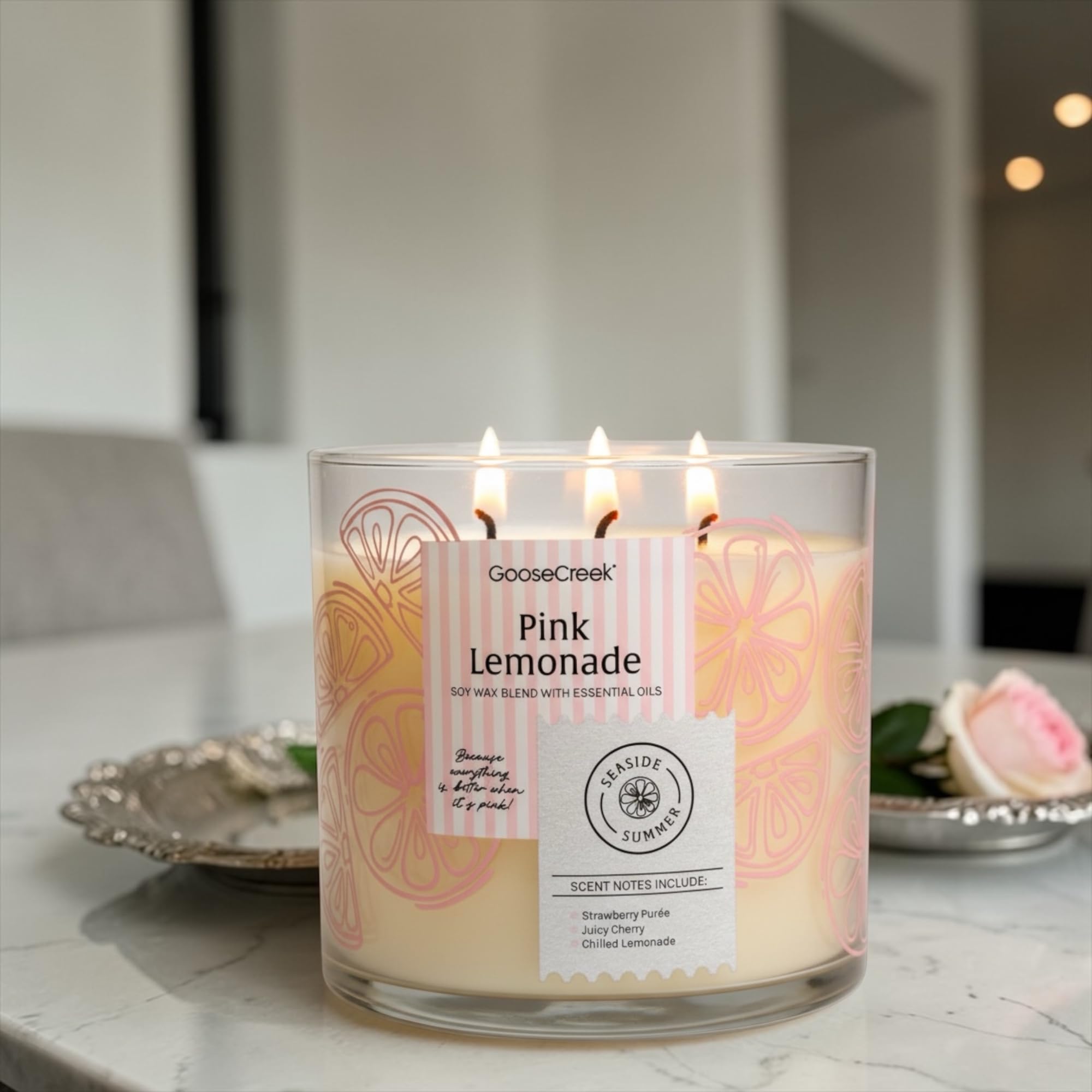 Pink Lemonade Scented Candle, Soy Wax Blend with Essential Oils, Strawberry Purée, Juicy Cherry & Chilled Lemonade