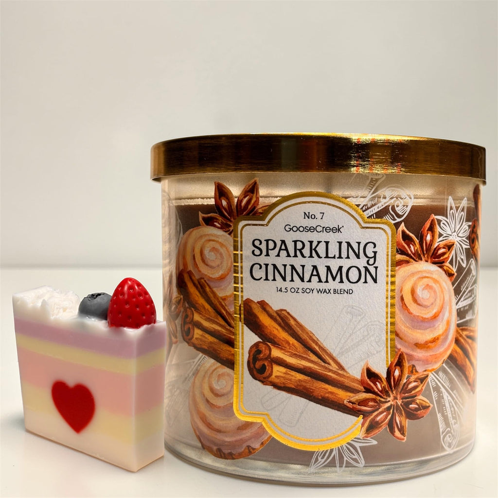 Sparkling Cinnamon Scented Candle, 14.5 oz Soy Wax Blend, with Goat Milk Soap Bar, Paraben Free, Cruelty Free