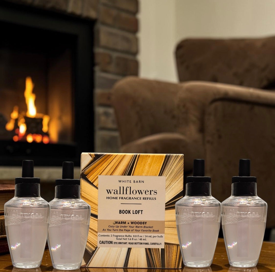 White Barn Book Loft Wallflowers  Refill 4pack Warm & Woodsy Home Fragrance Plugs