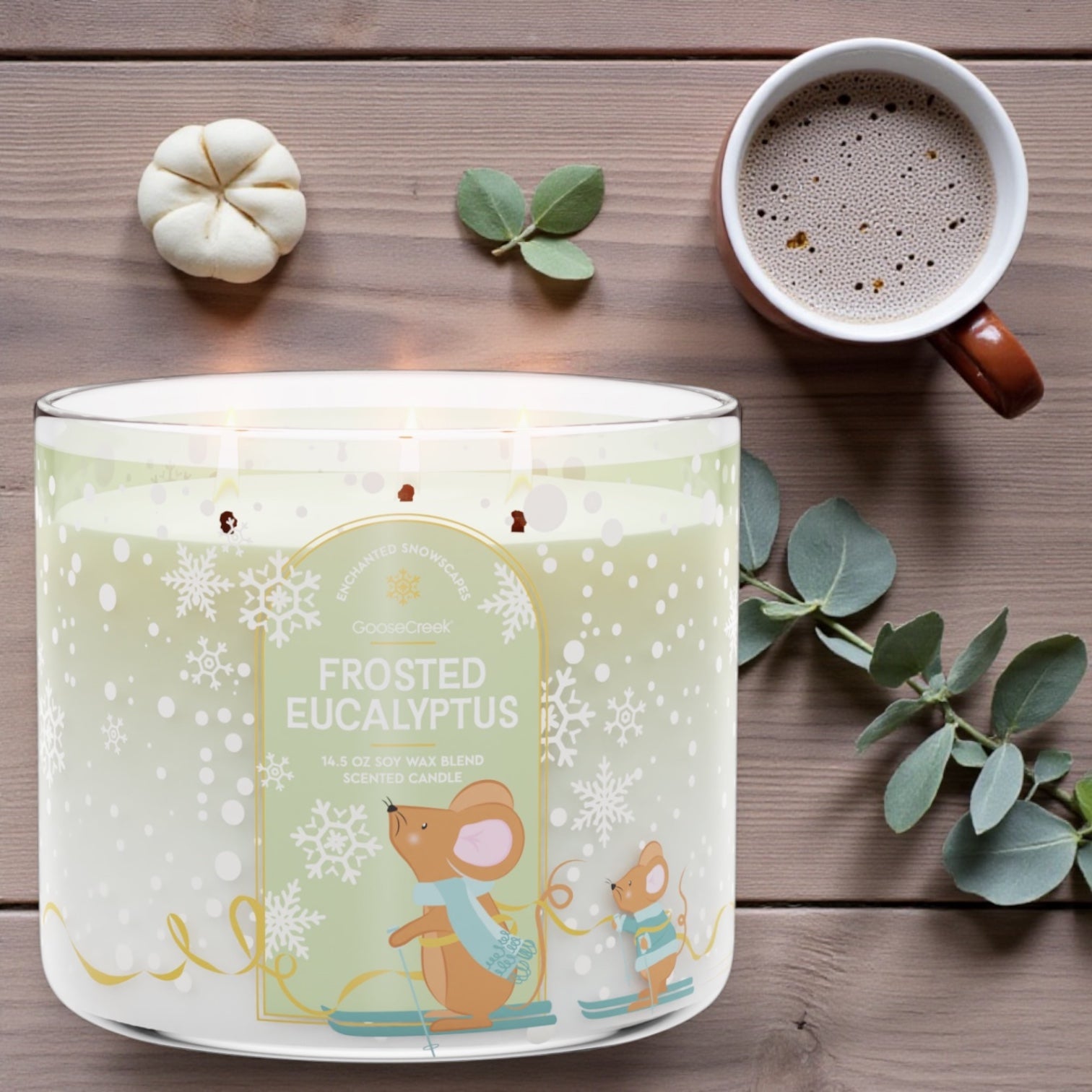 Frosted Eucalyptus Candle 14.5 oz + Artisanal Shortcake soap (love from the Heart design)