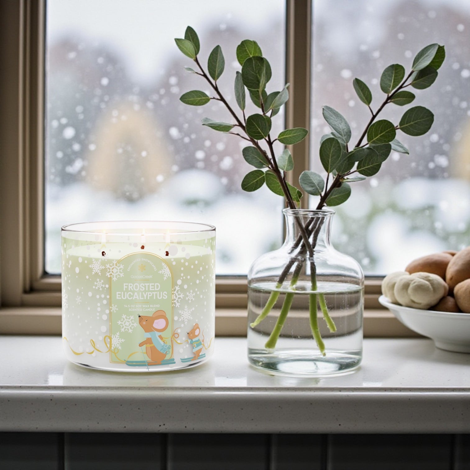 Frosted Eucalyptus Candle 14.5 oz + Artisanal Shortcake soap (love from the Heart design)