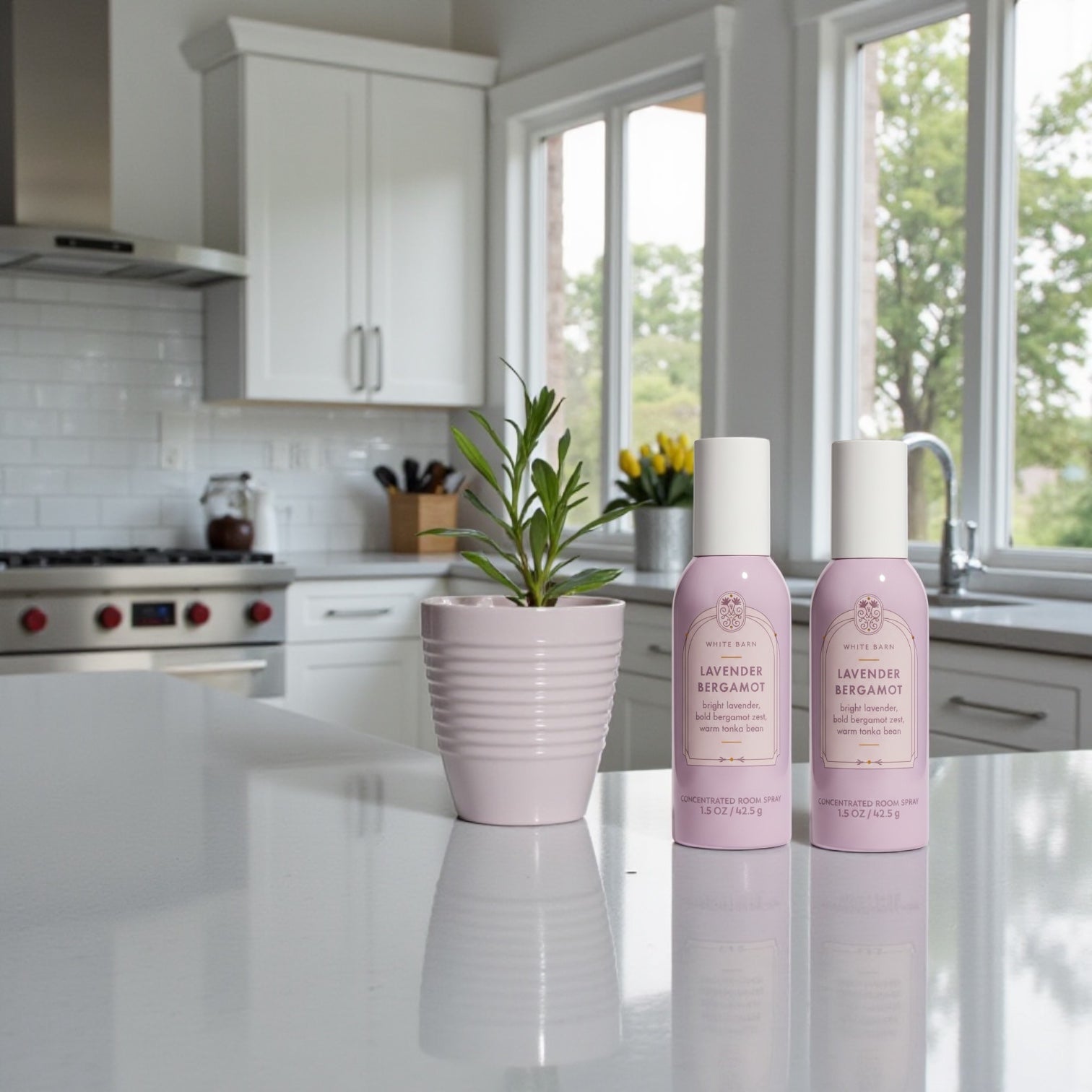 White &Barn Lavender Bergamot Concentrated Room Spray, Bright Lavender, Bold Bergamot Zest, Warm Tonka Bean, 1.5 OZ, 42.5g