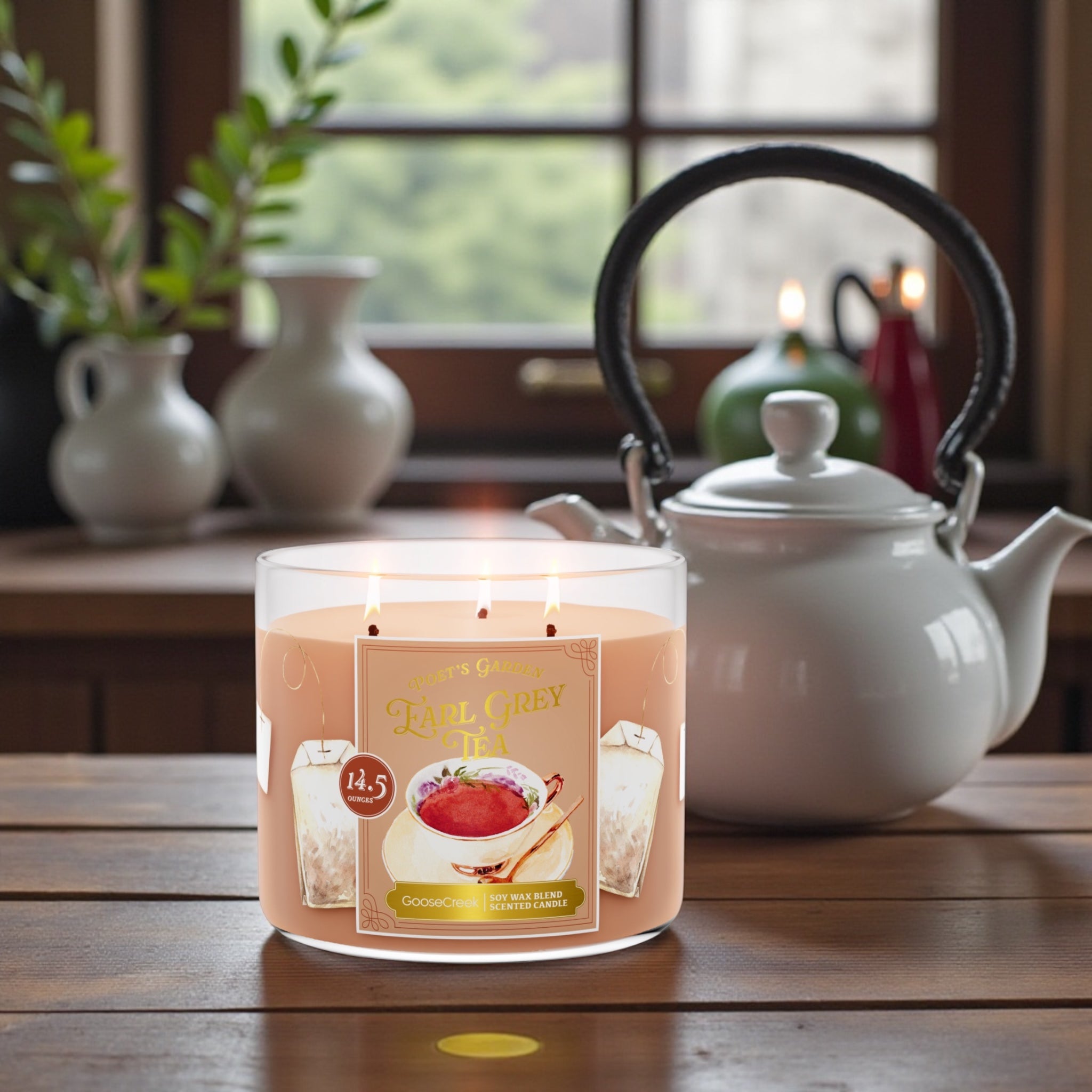 Poet's Garden Earl Grey Tea Candle 14.5 oz & Artisanal shortcake (love from the Heart design) as agift