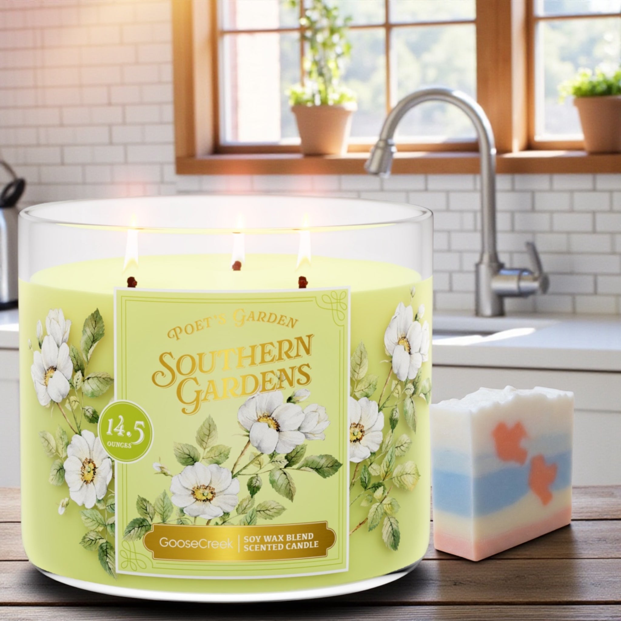 Poet's Garden ( Shouthern Gardens) Candle 14.5 oz + Artisanal shortcake soap (Birds in love)