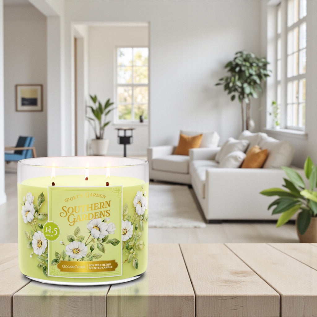 Poet's Garden ( Shouthern Gardens) Candle 14.5 oz + Artisanal shortcake soap (Birds in love)
