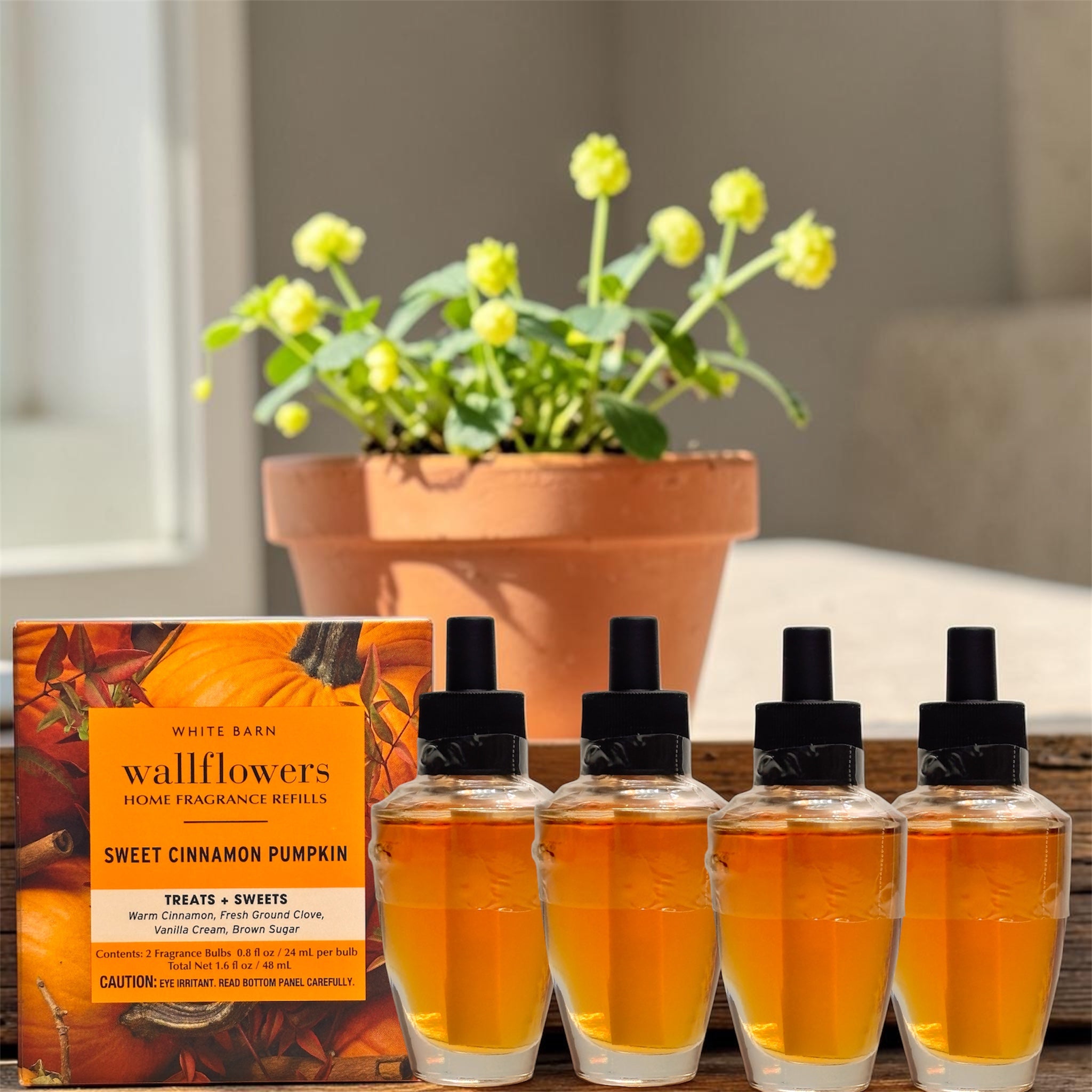 White Barn Sweet Cinnamon Pumpkin wallflowers Refill 4pack Treat &Sweets Home Fragrances Plugs