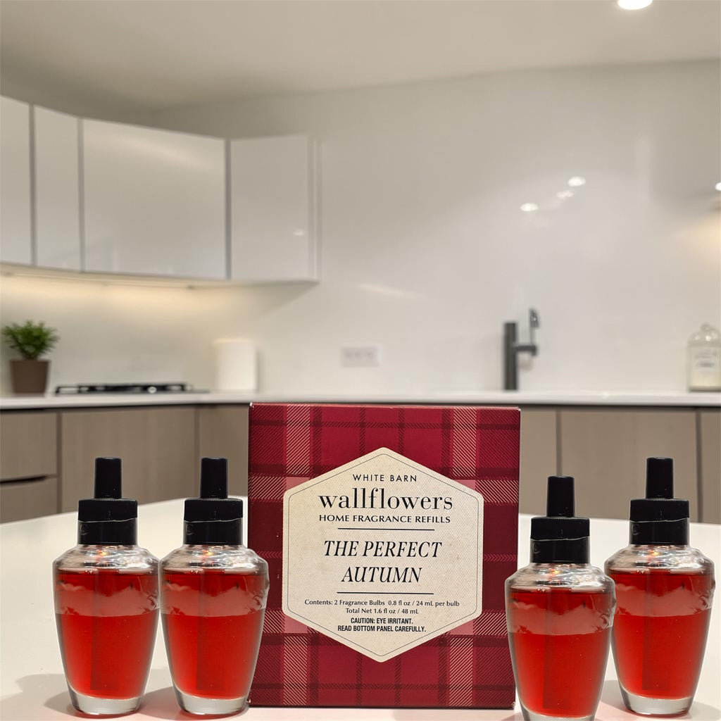 White Barn The Perfect Autumn Wallflowers Refill 4pack /Home fragrances Plugs